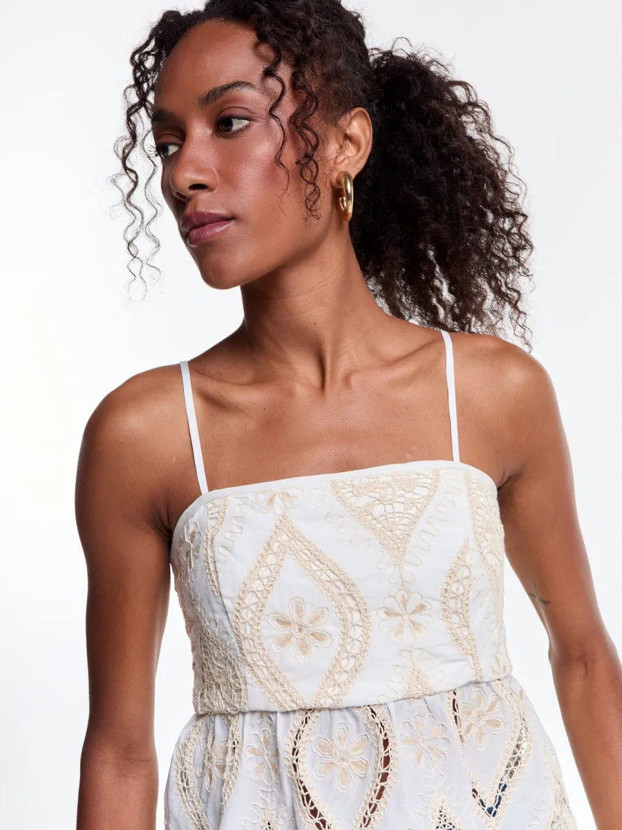 Blusa de grife em promoção