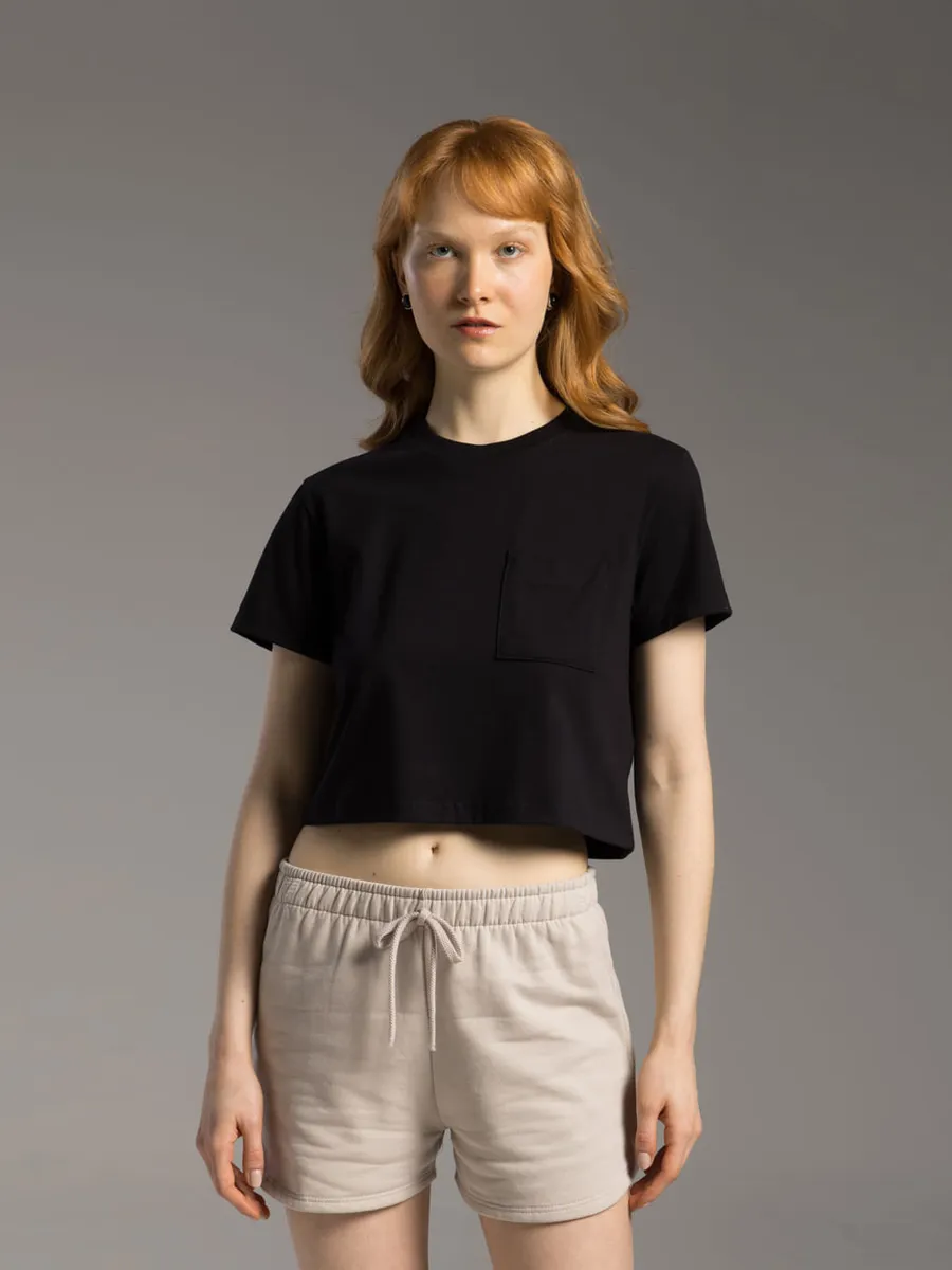 Basicamente, Tech T-Shirt Cropped Noliquid Bolso Feminina - BASICAMENTE