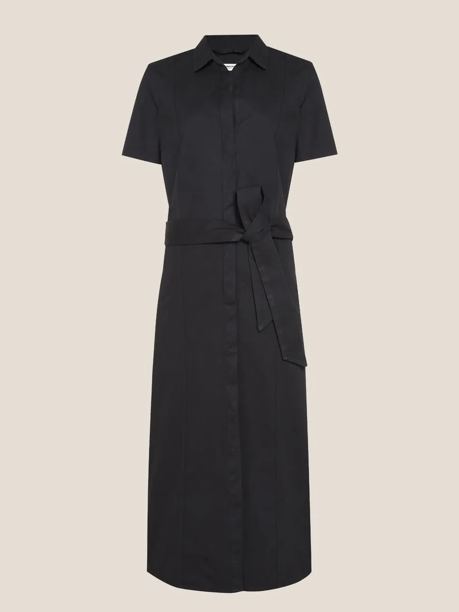 Vestido de grife em promoção