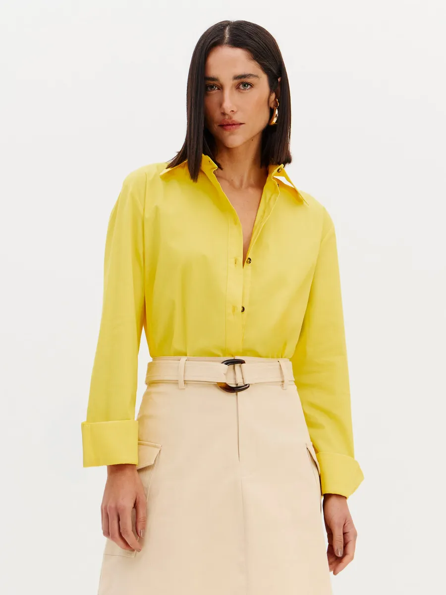 Blusa de grife em promoção