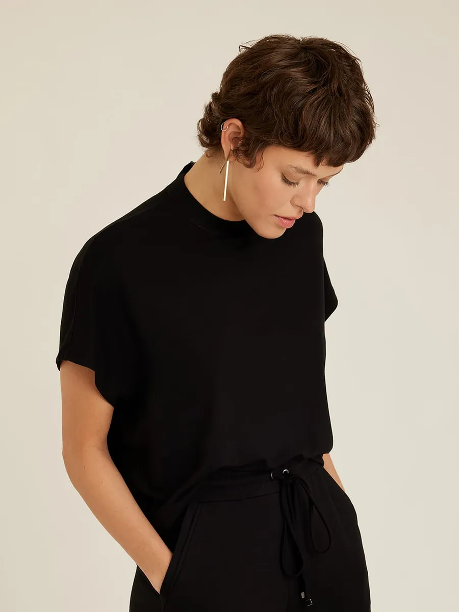Blusa de grife em promoção