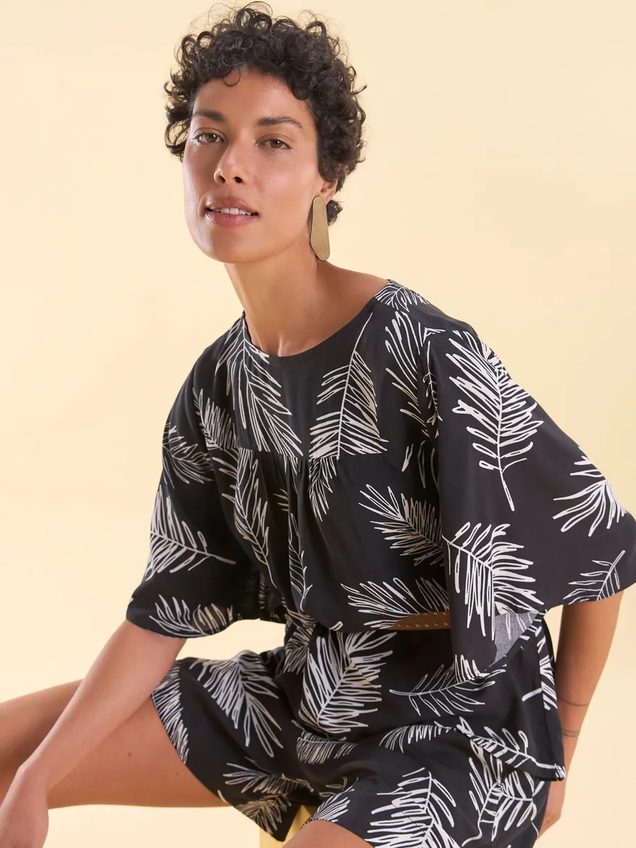 Blusa de grife em promoção
