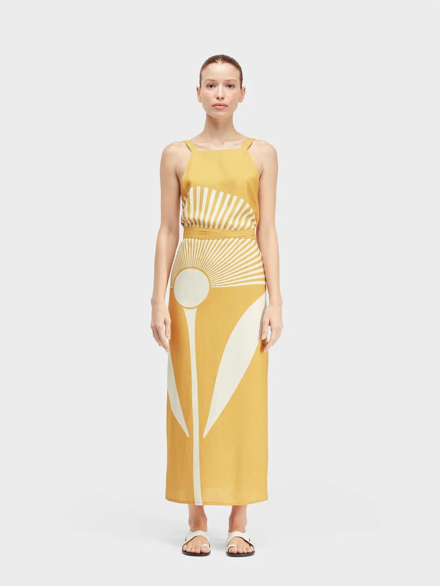 Vestido de grife em promoção
