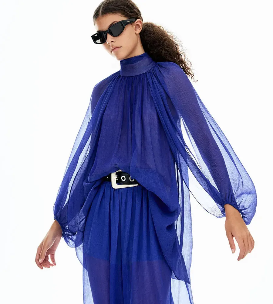 Blusa de grife em promoção