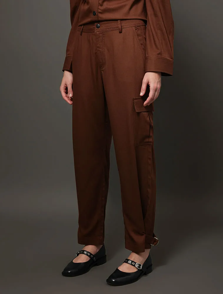 Calvin Klein Jeans, Calça Feminina Cargo Meia Argola Calvin Klein Jeans - Marrom
