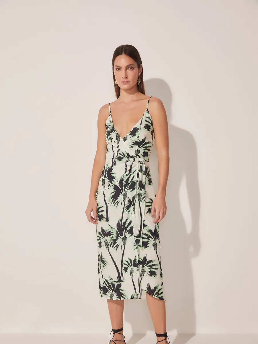 Vestido de grife em promoção