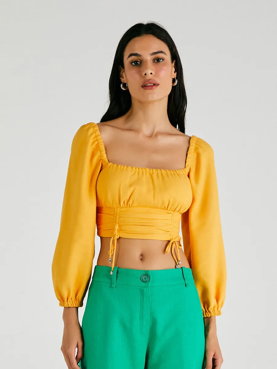 Blusa de grife em promoção